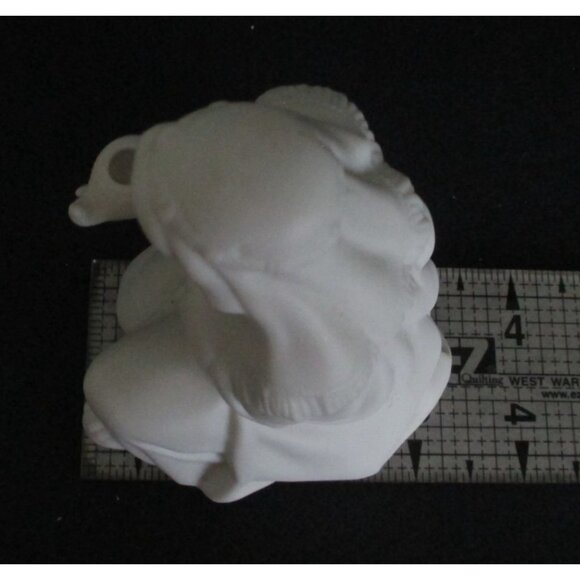 Avon Nativity Collectibles The Innkeeper Figurine  - Vintage 1988 White Bisque - Picture 7 of 9